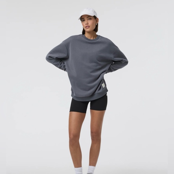 Vuori Restore Oversized Crew 2.0 - Picture 2 of 7